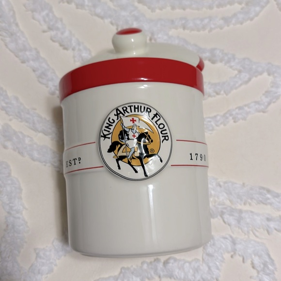 Vintage King Arthur Flour Canister - Picture 1 of 6